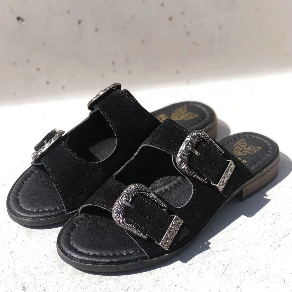 NEW Black Faux Suede Western Metal Buckled Straps Slides Slip On Sandals Shoes - Picture 2 of 12